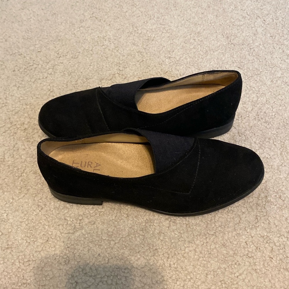 Naturalizer Flats